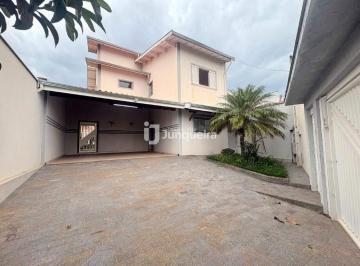 Casa · 230m² · 3 Quartos · 4 Vagas · Casa para aluguel, 3 quartos, 1 suíte, 4 vagas, Vila Independência - Piracicaba/SP