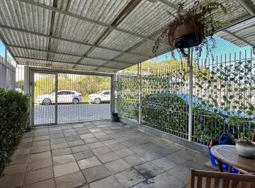 Casa · 64m² · 2 Quartos · 1 Vaga · Sobrado à venda no bairro Santa Lúcia