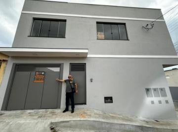 casa-com-3-quartos-em-nepomuceno-mg-no-bairro-centro-imovel452269-img6ab2b4cf17a58.jpg · Casa com 3 quartos para alugar em Nepomuceno, no bairro Centro