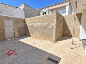 11790018261000.png · Casa com 1 quarto para alugar em Belo Horizonte, no bairro Carlos Prates