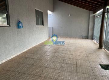 Casa · 135m² · 2 Quartos · 2 Vagas · Casa para alugar em Icaray de 135.49m² com 2 Quartos e 2 Garagens