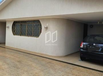 Casa · 360m² · 3 Quartos · 3 Vagas · Casa para venda em Vila Xavier de 360.00m² com 3 Quartos, 1 Suite e 3 Garagens