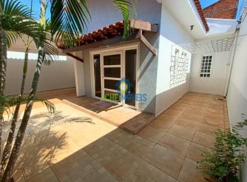 Casa · 173m² · 3 Quartos · 1 Vaga · Casa para alugar em Icaray de 172.96m² com 3 Quartos, 1 Suite e 1 Garagem