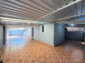 Casa · 60m² · 2 Quartos · 3 Vagas · Casa para alugar em Centro de 60.00m² com 2 Quartos e 3 Garagens