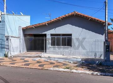 Casa · 105m² · 2 Quartos · Casa para venda em Centro de 105.00m² com 2 Quartos