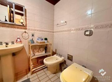 Imagem 1 · Casa de Condomínio para venda em Carlos Guinle, Teresópolis