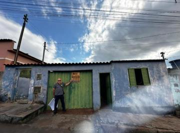 Imagem 1 · Casa para aluguel em Centro, Nepomuceno