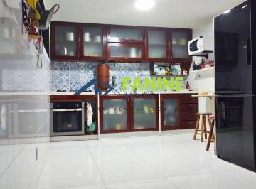 Imagem 1 · Casa para venda em Centro, Nova Friburgo