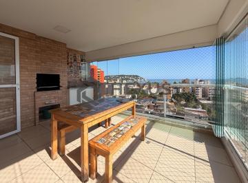 Foto · Apartamento reformado com varanda gourmet vista mar e lazer na Enseada, Guarujá