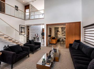 Casa · 460m² · 5 Quartos · 4 Vagas · Casa em Paiol Velho, Santana de Parnaíba/SP de 460m² 5 quartos à venda por R$ 4.750.000,00
