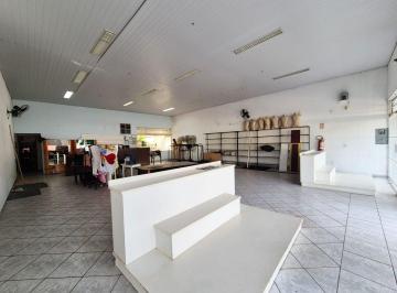 Comercial · 200m² · Salão em Jardim Ipê II, Mogi Guaçu/SP de 200m² para locação R$ 3.400,00/mes