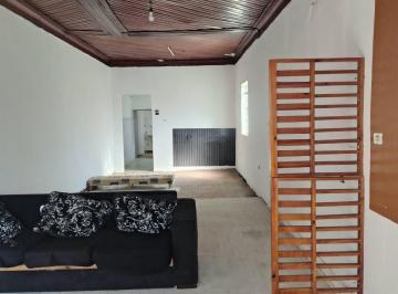 Casa · 1 Quarto · Casa em Centro, Jacareí/SP de 0m² 1 quartos para locação R$ 1.350,00/mes
