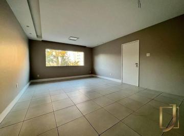 Casa · 250m² · 2 Quartos · 1 Vaga · Casa em Largo da Batalha, Niterói/RJ de 250m² 2 quartos para locação R$ 3.000,00/mes