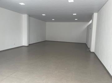 Comercial · 140m² · Salão em Vila São Carlos, Mogi Guaçu/SP de 140m² para locação R$ 5.000,00/mes