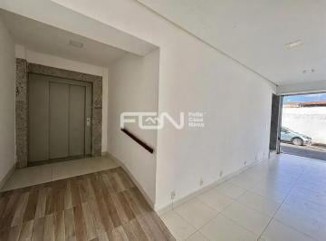 Comercial · 120m² · Sala em Centro, Camaçari/BA de 120m² para locação R$ 7.000,00/mes