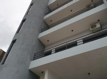 Comercial · 352m² · 12 Vagas · Barracão em Wanel Ville, Sorocaba/SP de 352m² à venda por R$ 1.600.100,00 ou para locação R$ 8.510,0