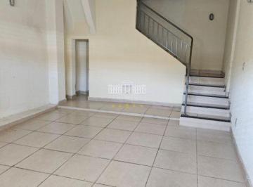 Casa · 233m² · 5 Quartos · 2 Vagas · Sobrado em Parque Residencial Aeroporto, Araçatuba/SP de 233m² 5 quartos à venda por R$ 450.000,00
