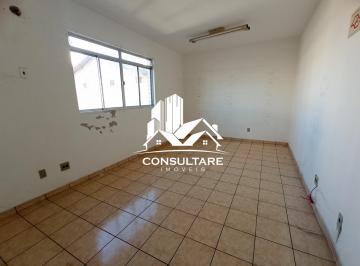 Comercial · 42m² · Sala em Ponta da Praia, Santos/SP de 42m² para locação R$ 1.800,00/mes