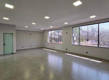 Comercial · 80m² · Salão em Parque Cidade Nova, Mogi Guaçu/SP de 80m² para locação R$ 2.000,00/mes