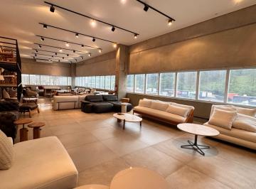 Comercial · 3008m² · 8 Vagas · Galpão em Parque Paraíso, Itapecerica da Serra/SP de 3008m² à venda por R$ 20.000.000,00 ou para loc