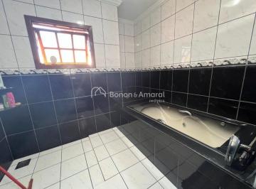 Casa · 200m² · 3 Quartos · 3 Vagas · Casa em Parque dos Cocais, Valinhos/SP de 200m² 3 quartos à venda por R$ 975.000,00