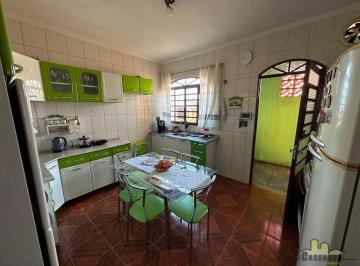 Casa · 250m² · 4 Quartos · 2 Vagas · Sobrado em Jardim Altos de Santana I, Jacareí/SP de 0m² 4 quartos à venda por R$ 1.200.000,00