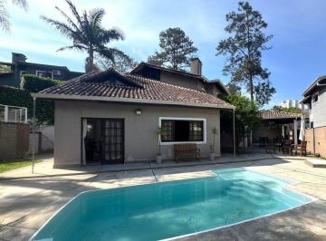 Casa · 288m² · 4 Quartos · 4 Vagas · Casa em Parque Ideal, Carapicuíba/SP de 288m² 4 quartos à venda por R$ 1.399.000,00 ou para locação