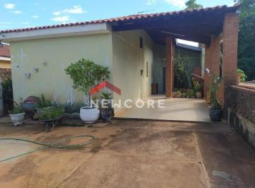Casa · 144m² · 2 Quartos · 5 Vagas · Casa em Rua João Velosa do Amaral - Parque Residencial Vale do Sol - Araraquara/SP