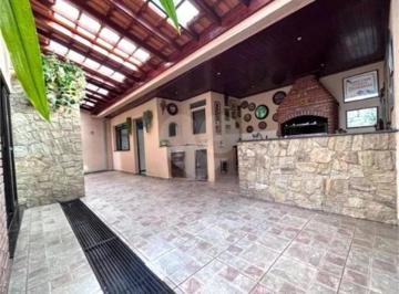 Casa · 217m² · 3 Quartos · 6 Vagas · Sobrado com 3 quartos à venda em Jardim maria helena - SP