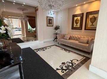 Apartamento de 3 quartos, Itapema · Apartamento de 128 m² com 3 quartos à venda em Meia Praia