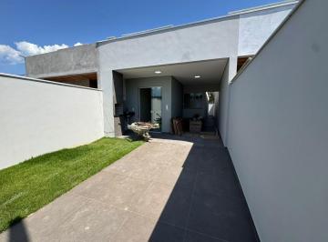 Casa de 2 quartos, Peruíbe · Casa com 2 quartos e churrasqueira em Peruíbe.