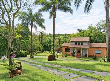 Rural · 192m² · 2 Quartos · Chácara à venda em Sarandi, Parque Alvamar, com 2 suítes, com 3604 m², Condomínio Estância Zaúna