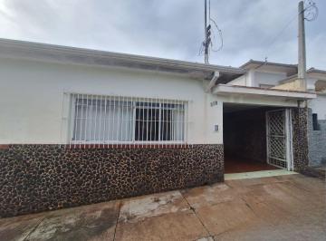 Casa de 3 quartos, Botucatu · EXCELENTE OPORTUNIDADE IMOBILIÁRIA EM BOTUCATU-SP, casa a venda próximo ao centro comercial.