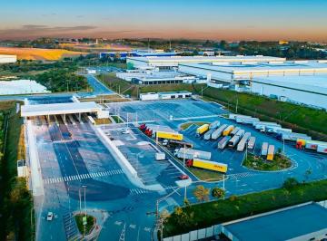 Comercial , Guarulhos · Imóvel comercial de 34559 m² para aluguel em Cumbica