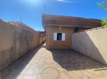 Casa de 2 quartos, Itanhaém · CASA COM PISCINA E CASCATA A 900M DO MAR! 2 DORMS + CHURRASQUEIRA NO TUPI, ITANHAÉM!