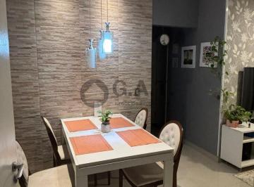 Foto 01 · Apartamento à Venda em Sorocaba-SP, Bairro Alem Ponte: 2 Quartos, 2 Salas, 1 Banheiro, 1 Vaga de Gar