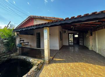 Casa de 2 quartos, Peruíbe · Casa com 2 quartos e lago em Peruíbe - R$ 180.000,00.