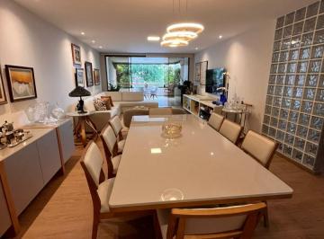 Apartamento de 2 quartos, Salvador · Apartamento a venda ladeira da Barra 2suites máster hidromassagem 150m2 2 vgs vista mar p/Yatch Club