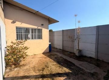 Casa de 2 quartos, Peruíbe · Casa com 2 quartos e área gourmet em Peruíbe.