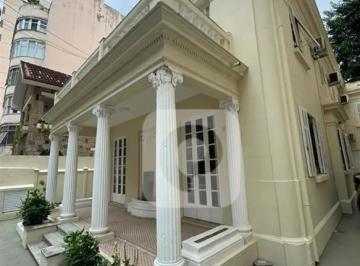 Casa · 286m² · 7 Quartos · 3 Vagas · Casa no Flamengo 7 Quartos