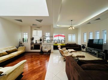 Casa · 400m² · 4 Quartos · 6 Vagas · CASA COMPISCINA PARA LOCAÇÃO