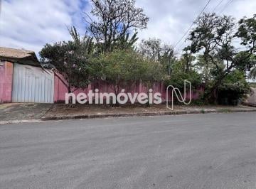 Fachada · Lote Plano de 829m²; no Trevo Amplo, Plano, Murado e com Excelente Localização