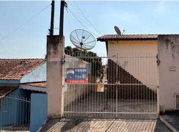 Casa · 131m² · 2 Quartos · Casa para venda em Parque Dos Pinheiros de 130.97m² com 2 Quartos e 1 Suite