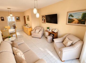 Apartamento · 123m² · 3 Quartos · 1 Vaga · Apartamento com 3 dormitórios, suíte e semi mobiliado no Balneário do Estreito