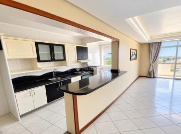 Apartamento · 61m² · 2 Quartos · 1 Vaga · Apartamento com 2 quartos na Praia Comprida - São José
