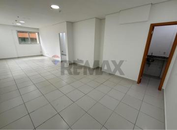 Comercial · 48m² · Sala Comercial para alugar em Jardim Botânico de 48.50m²