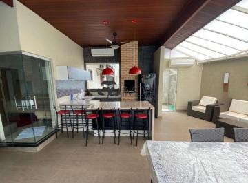 Casa · 320m² · 3 Quartos · 3 Vagas · Casa para venda em Jardim Brasília de 320.00m² com 3 Quartos, 1 Suite e 3 Garagens