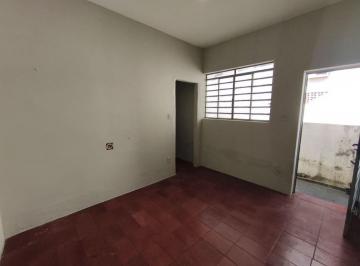Casa · 55m² · 1 Quarto · 1 Vaga · Casa para alugar em Jardim Chapadão de 55.00m² com 1 Quarto e 1 Garagem