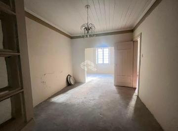 Casa · 100m² · 3 Quartos · Casa à venda com 3 dormitórios no bairro Floresta em Porto Alegre/RS.