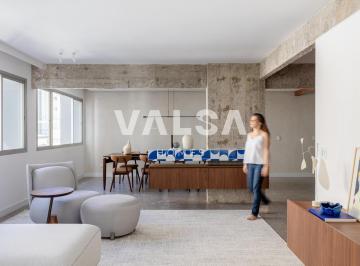 1 · Apartamento com 215 m², 3 quartos sendo 3 suítes à venda no bairro Rebouças.